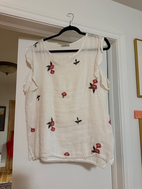 Viola Borghi Tops - Embroidered Ivory Floral Ruffle Tank Top